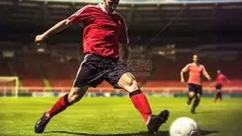 埃弗顿0-3惨败曼联，加纳乔恩独领风骚于英超赛场